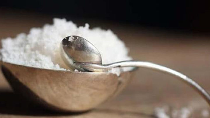 О том, почему появляется тяга к соли: 7 причин