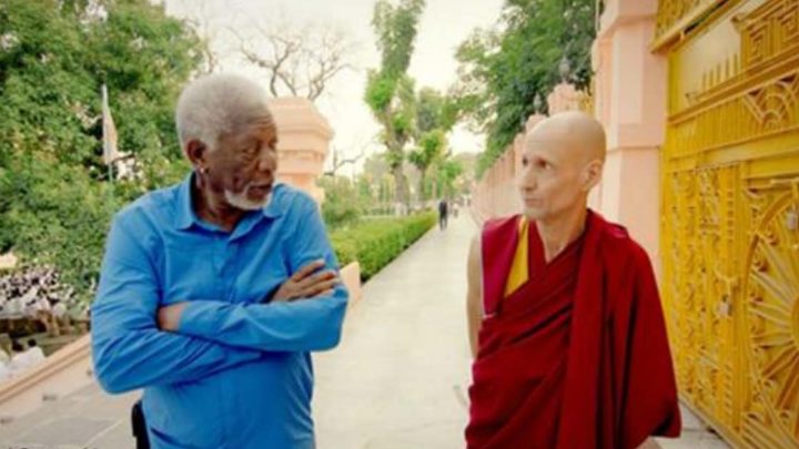 Буддийский монах рассказал Моргану Фримену, что такое ″чудо″